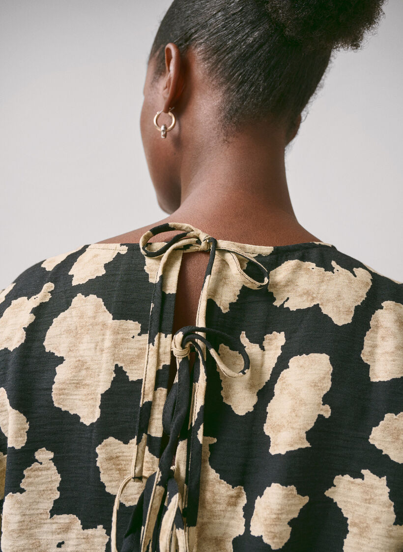 Langærmet kjole med print og sløjfer, Sort, Image image number 1