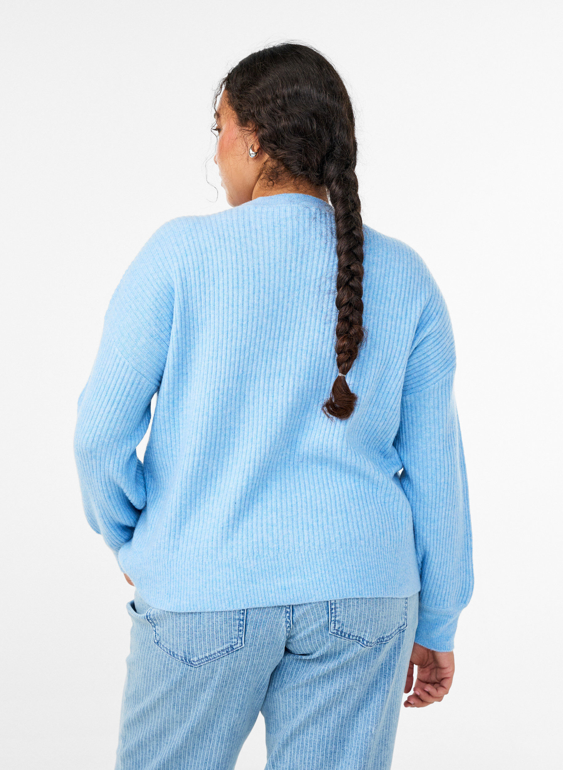 Zizzi Ribstrikket cardigan med knapper, Bl&aring;, Model image number 2