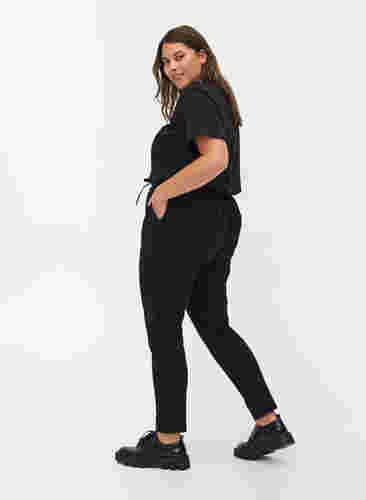 Cropped Maddison bukser, Black, Model image number 1