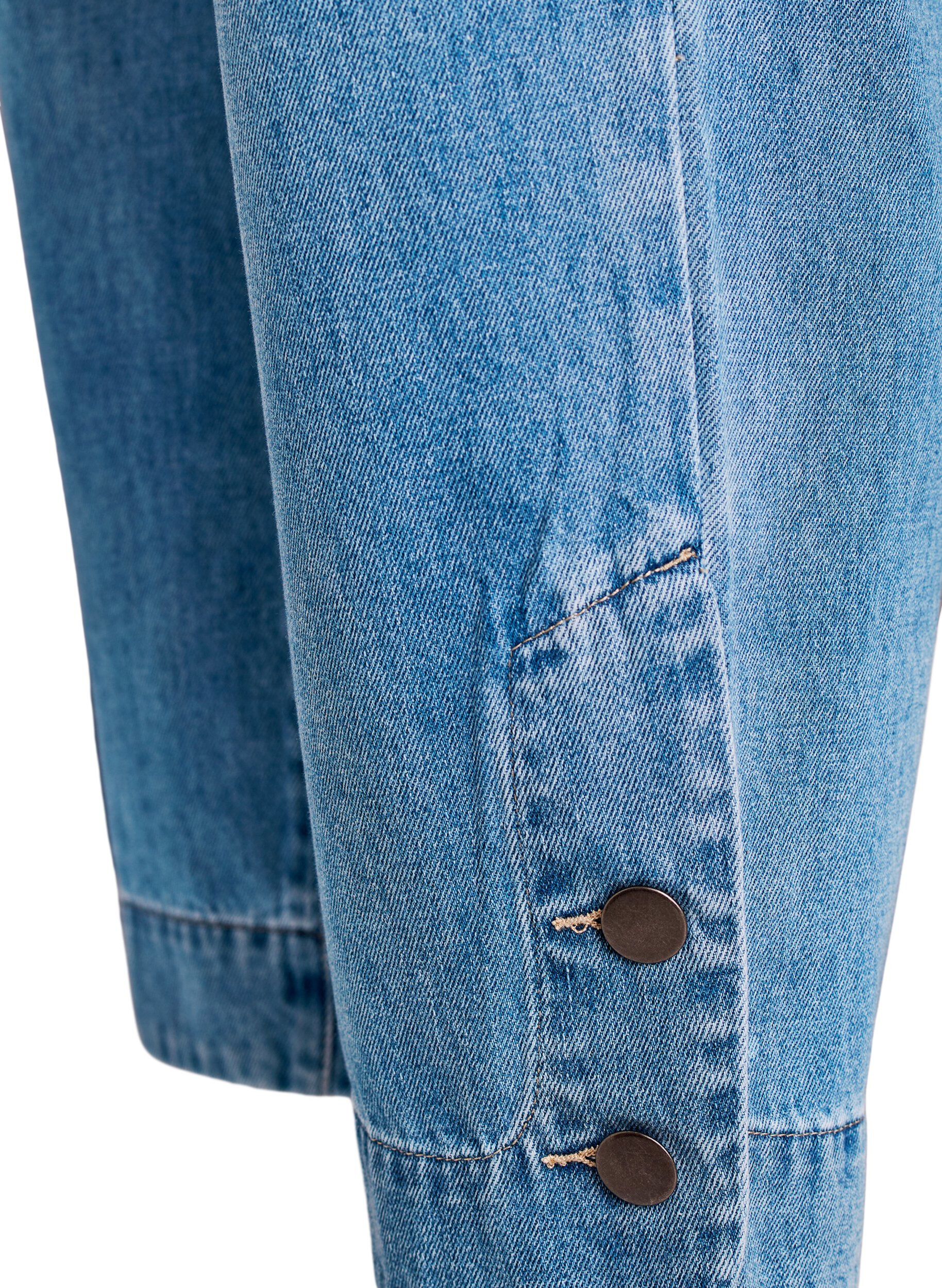 ZizziCropped Kiana jeans med straight fit og knapdetaljer, Bl&aring;, Packshot image number 3