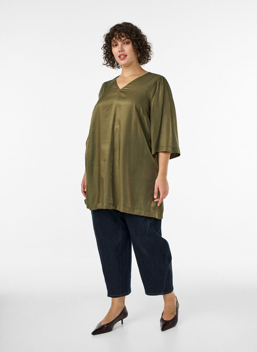Glansfuld tunika med V-udsk&aelig;ring og 3/4-&aelig;rmer, Gr&oslash;n, Model image number 1