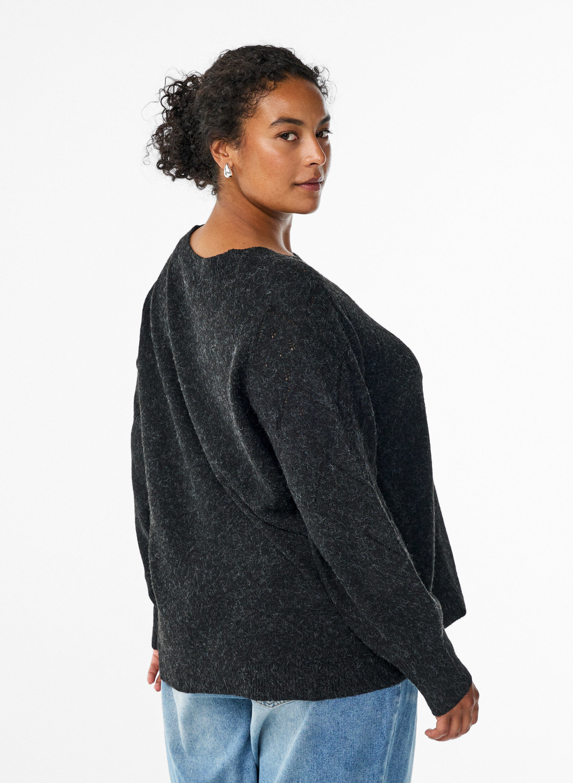 Zizzi Strikbluse med hulm&oslash;nster og ballon&aelig;rmer, Gr&aring;, Model image number 2