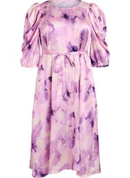 Kort&aelig;rmet festkjole med bindeb&aring;nd, Lilla