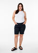 Slim fit Emily shorts med regul&aelig;r talje, Sort, Model image number 1