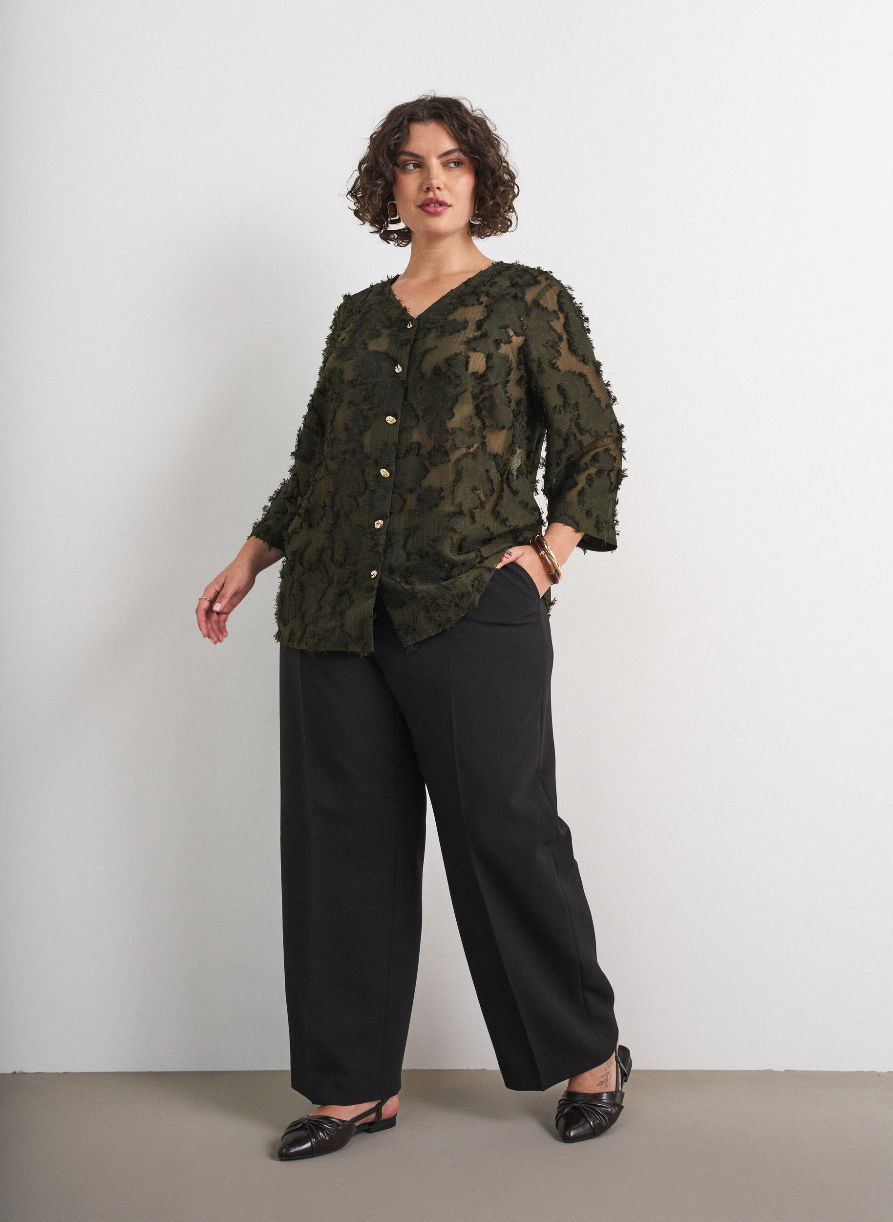 ZizziBluse med frynsede tr&aring;de og struktur, Gr&oslash;n, Model image number 1