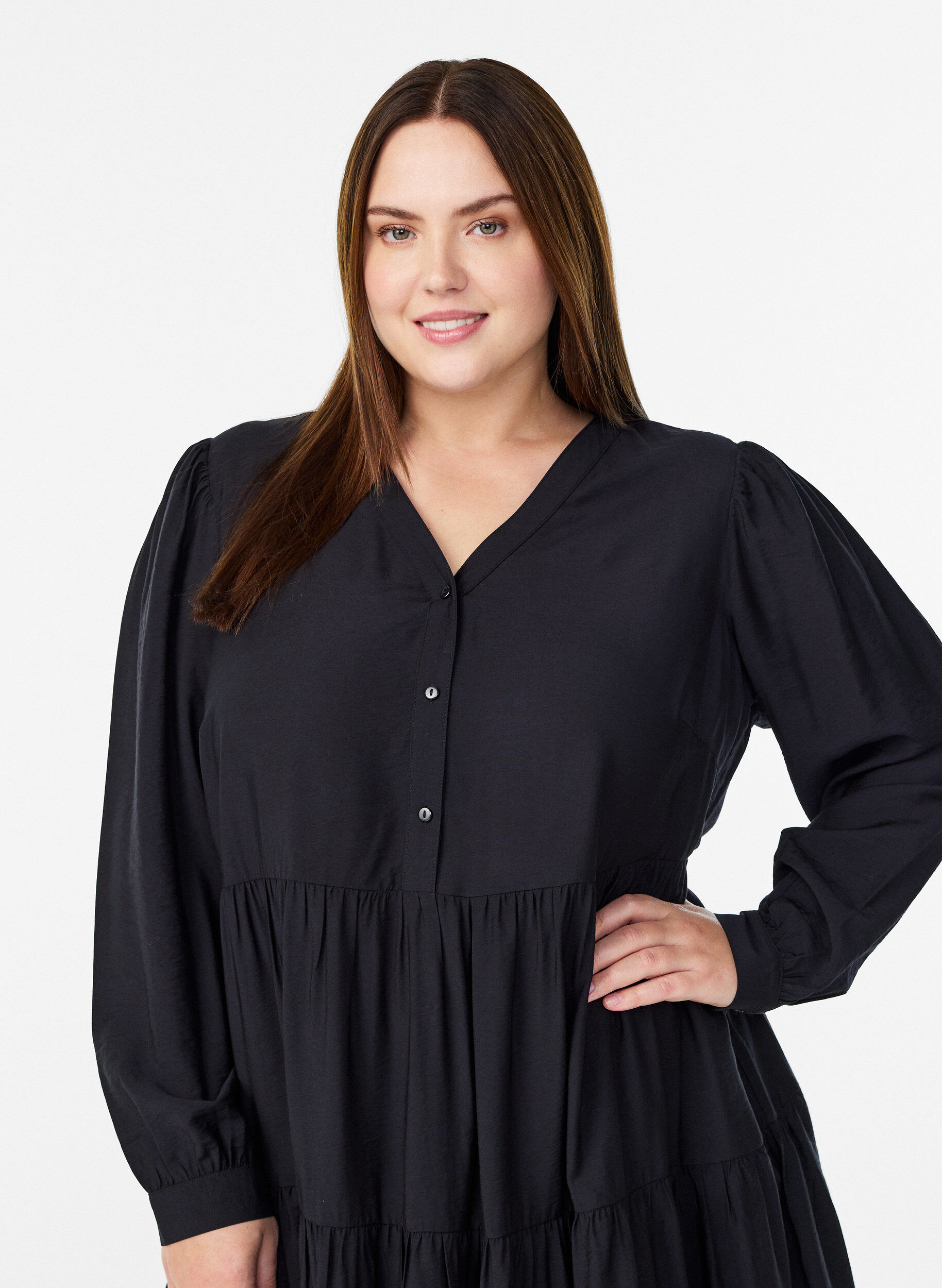 Zizzi Midikjole med v-udsk&aelig;ring og A-form, Sort, Model image number 2