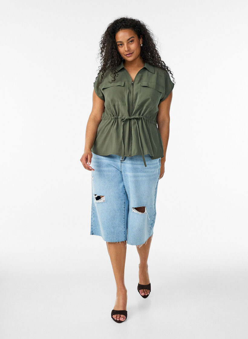 Vest i modal med lynl&aring;s og bindeb&aring;nd, Gr&oslash;n, Model image number 1