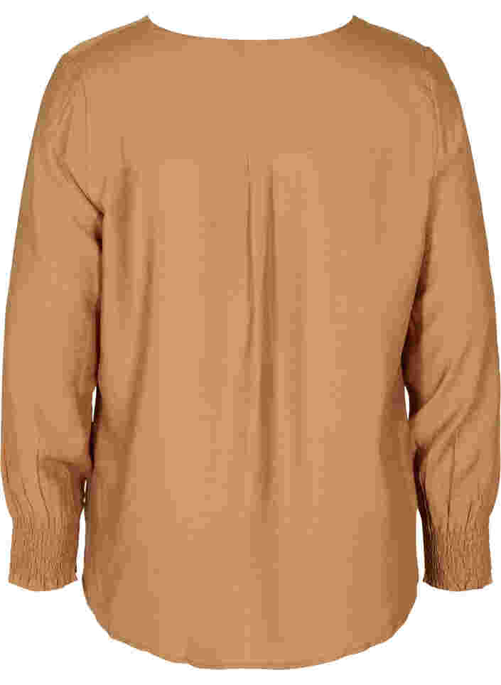 Viskose skjorte med smock, Almond, Packshot image number 1