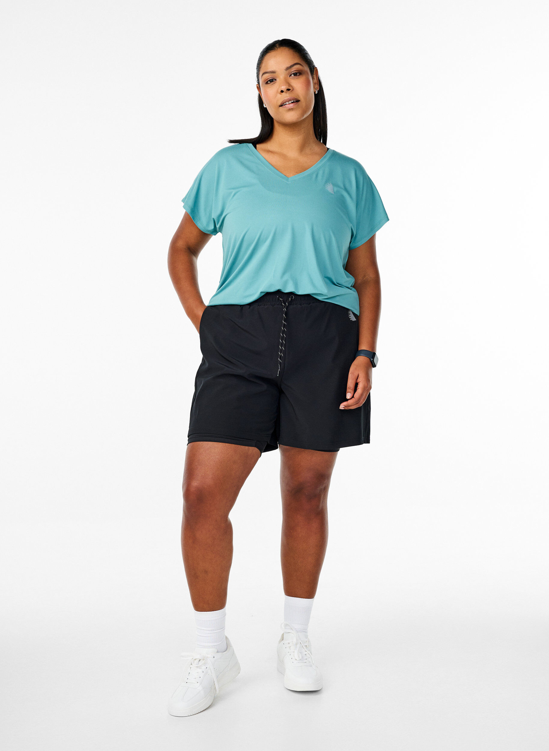 Zizzi L&oslash;s tr&aelig;nings t-shirt med v-hals, Gr&oslash;n, Model image number 1