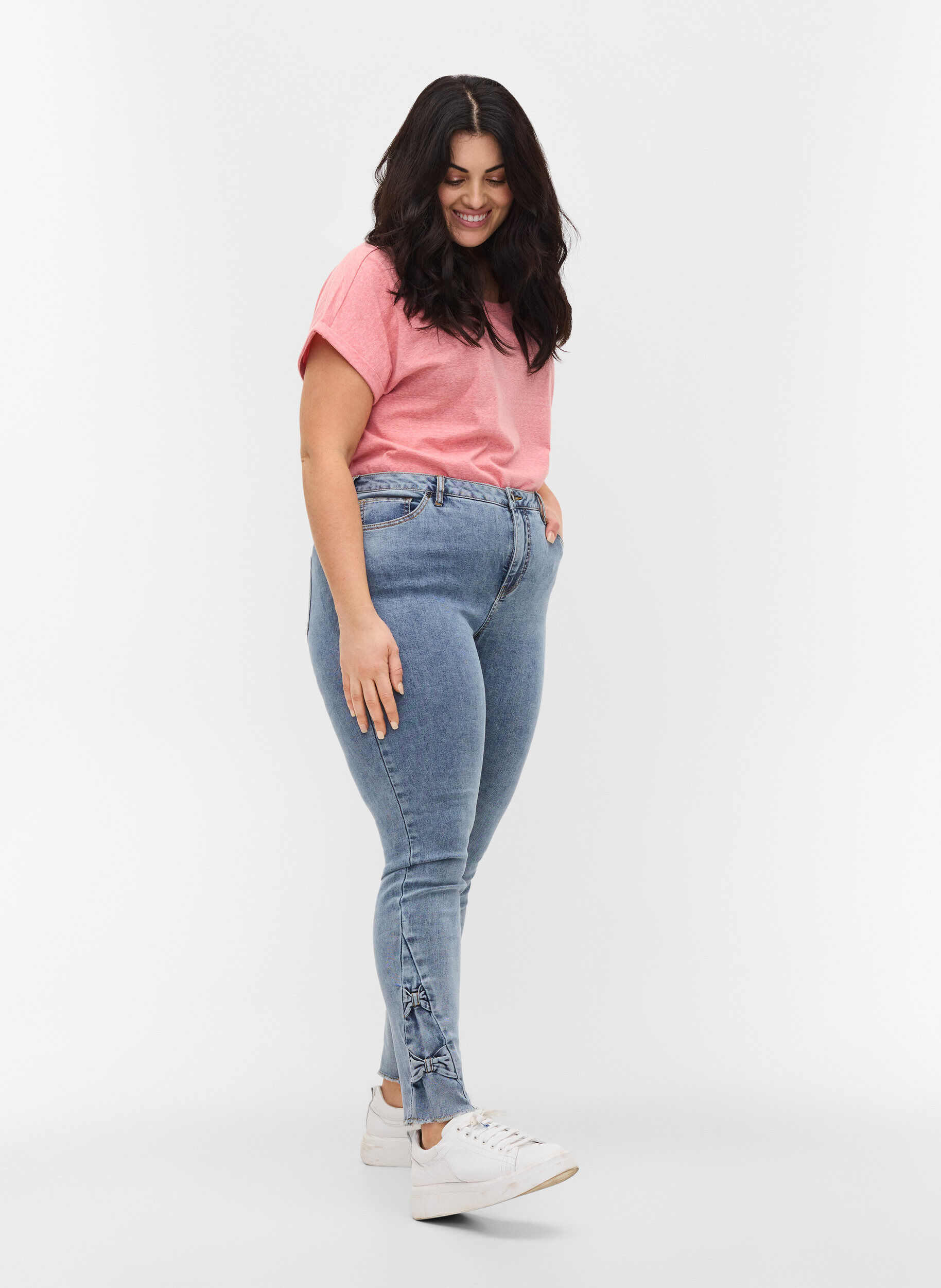 Zizzi Cropped Amy jeans med sl&oslash;jfer, Light blue, Model image number 0