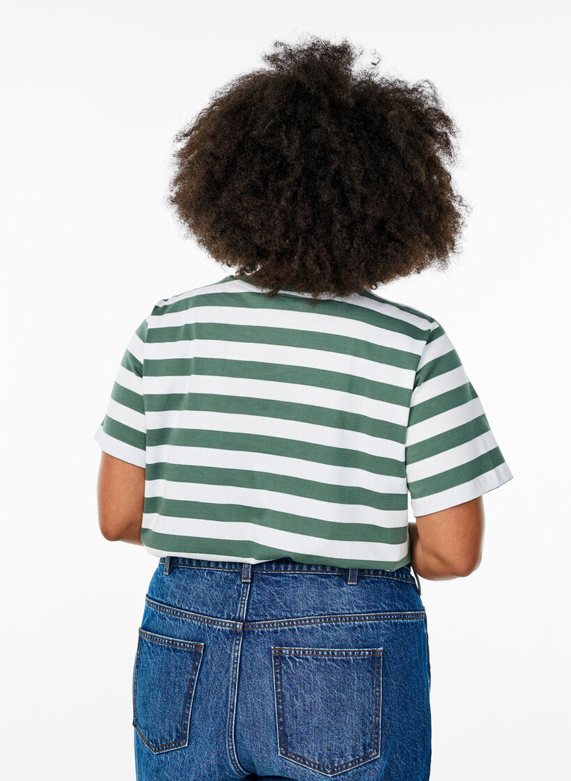 T-shirt i økologisk bomuld med striber og tekst, Grøn, Model image number 2