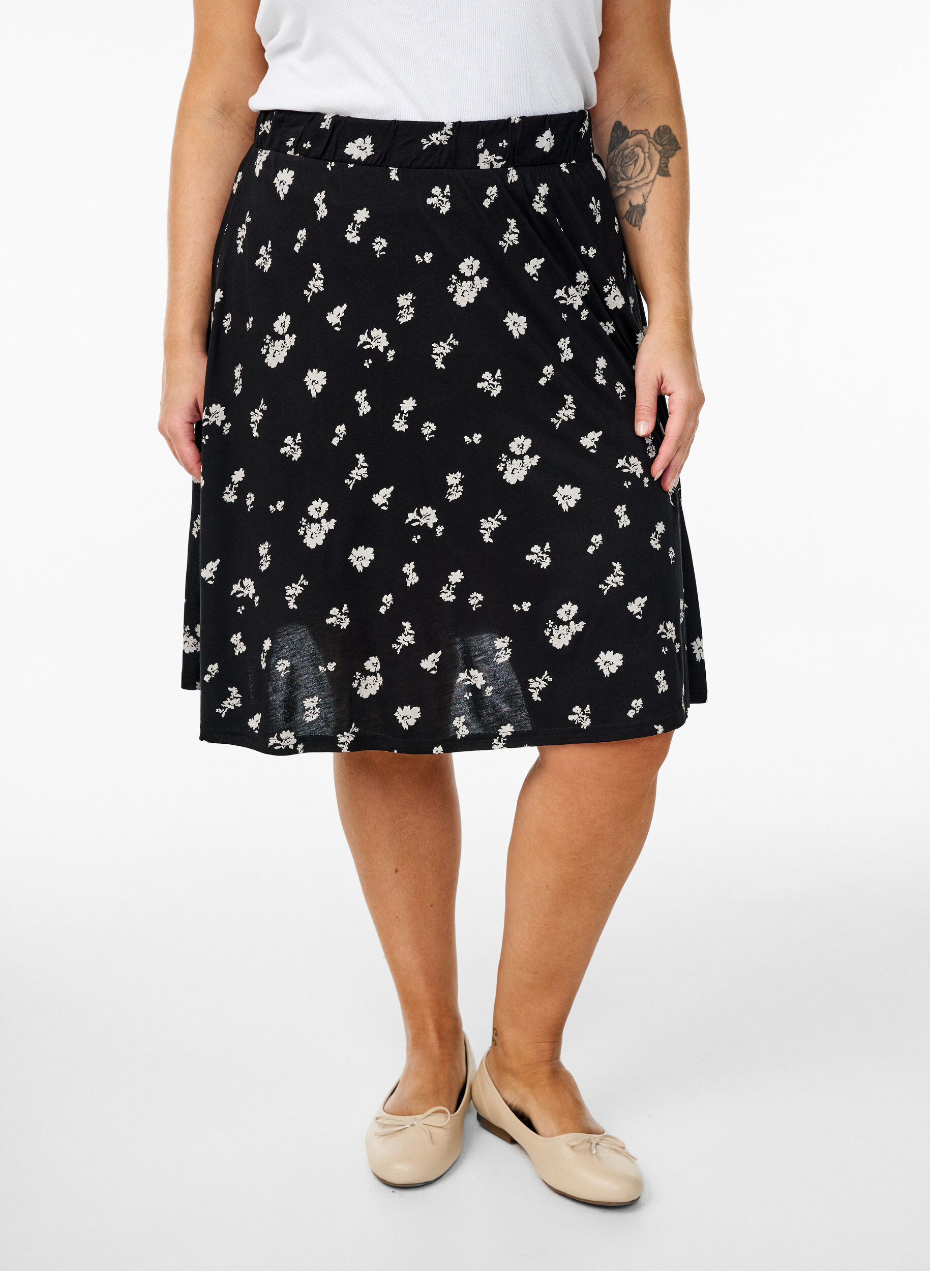 Zizzi 2-pak skaternederdele i viskose, Sort, Model image number 2