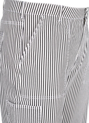 Stribede cargo jeans med straight fit, Black White Stripe, Packshot image number 2