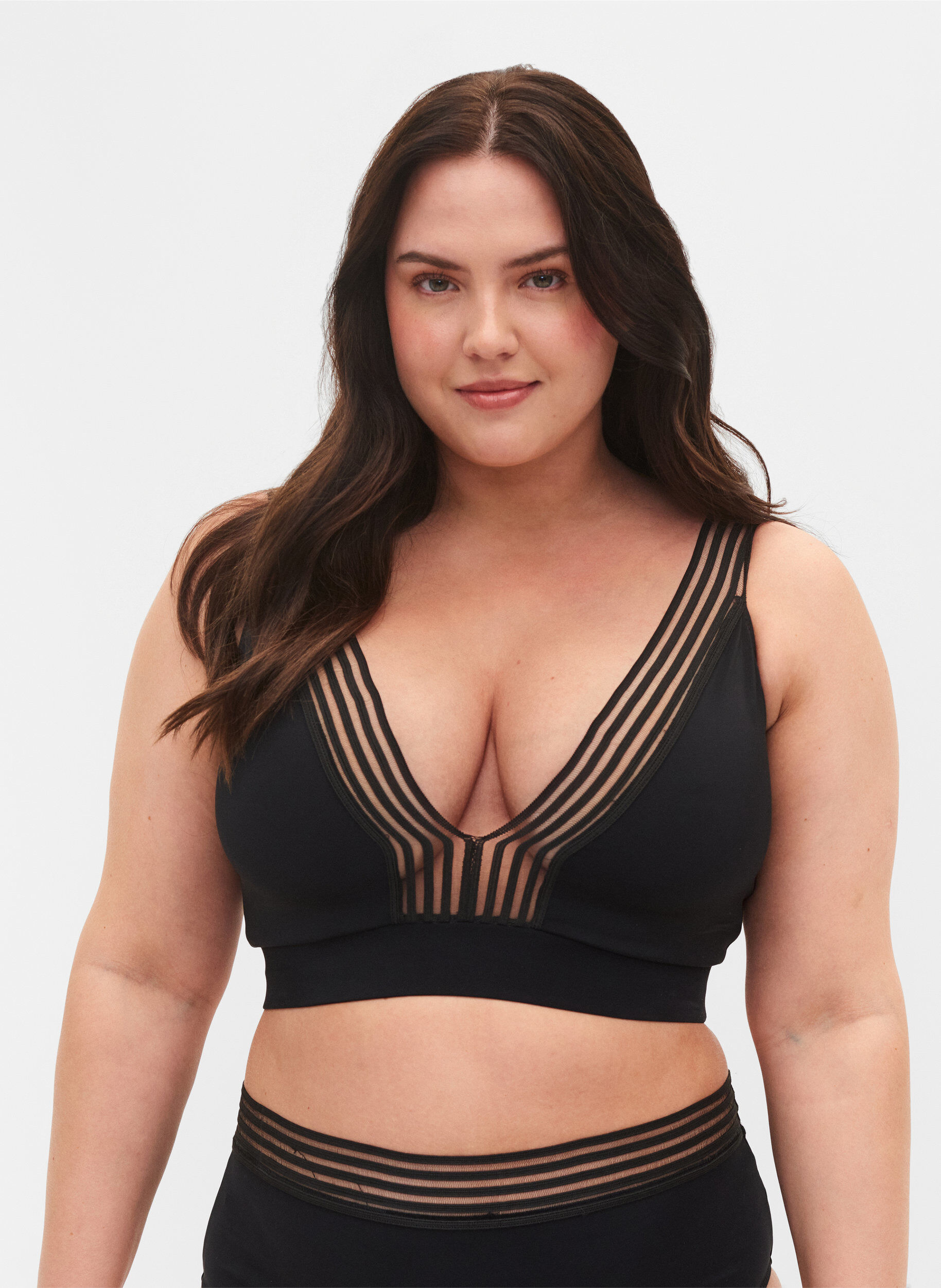 Zizzi Bikini top med mesh , Black, Model image number 0