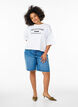 Kort t-shirt med loose fit , Hvid, Model image number 1