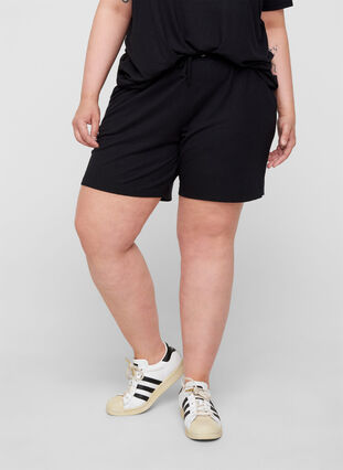 Shorts i ribkvalitet med lommer, Black, Model image number 2