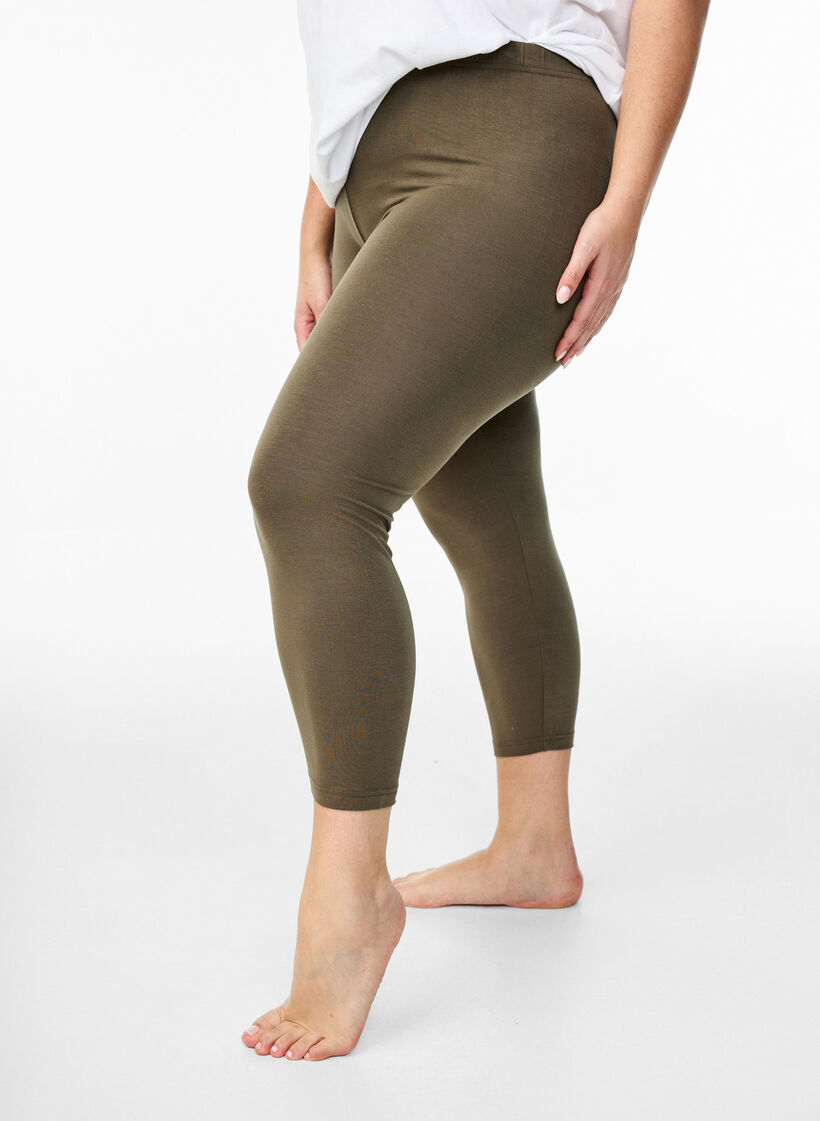 Basis 3/4 leggings i viskose , Gr&oslash;n, Model image number 0