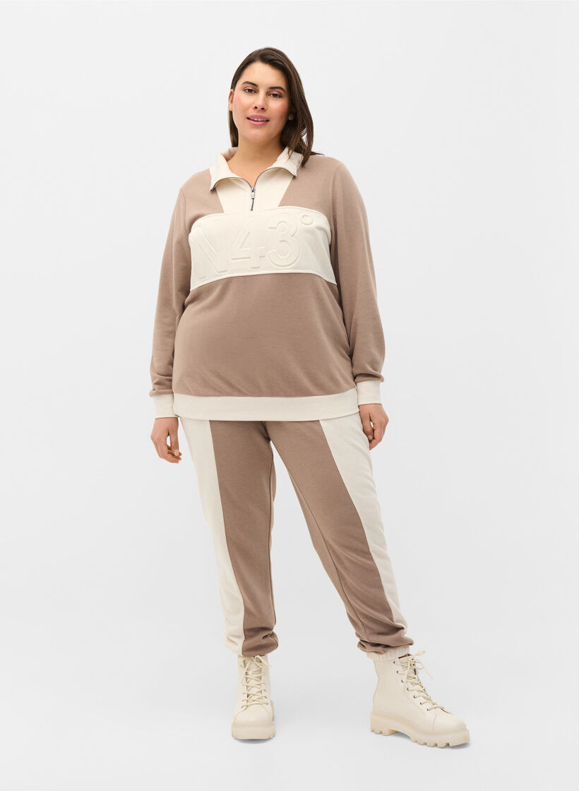 Sweatshirt med colorblock, Timber Wolf/Birch, Model image number 0