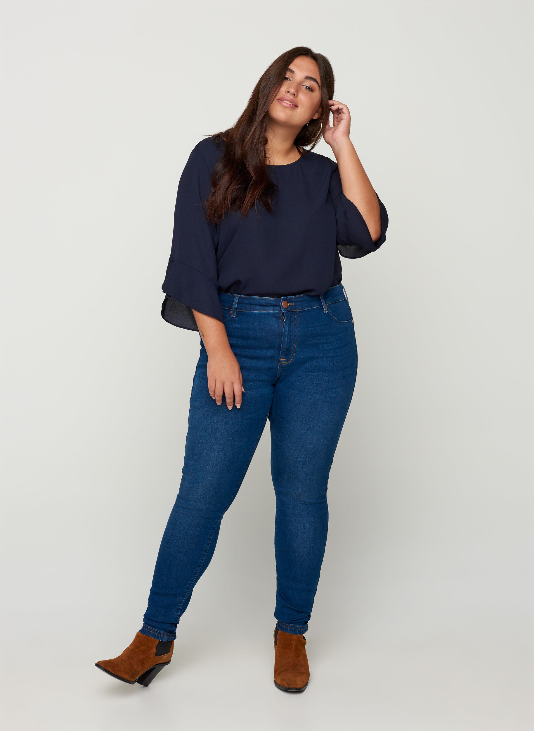 Zizzi Jeggings i bomuldsmix, Blue denim, Model image number 3