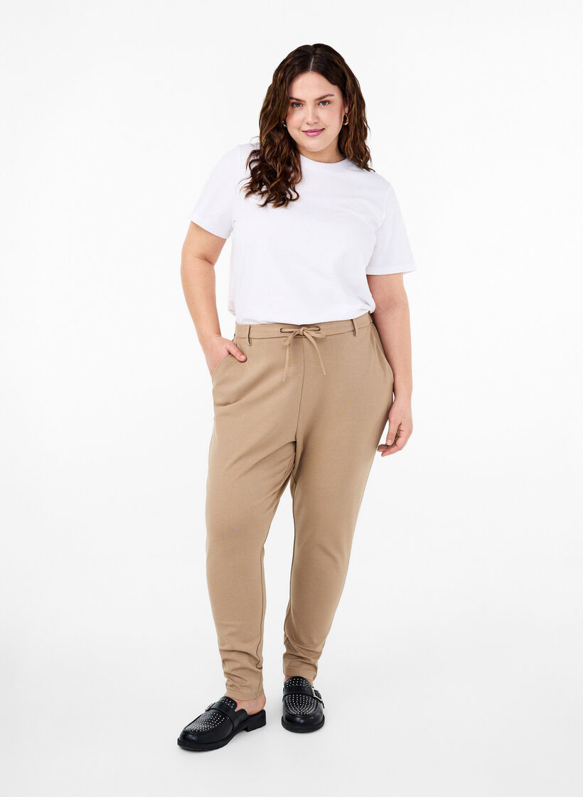 Cropped Maddison bukser, Beige, Model image number 0