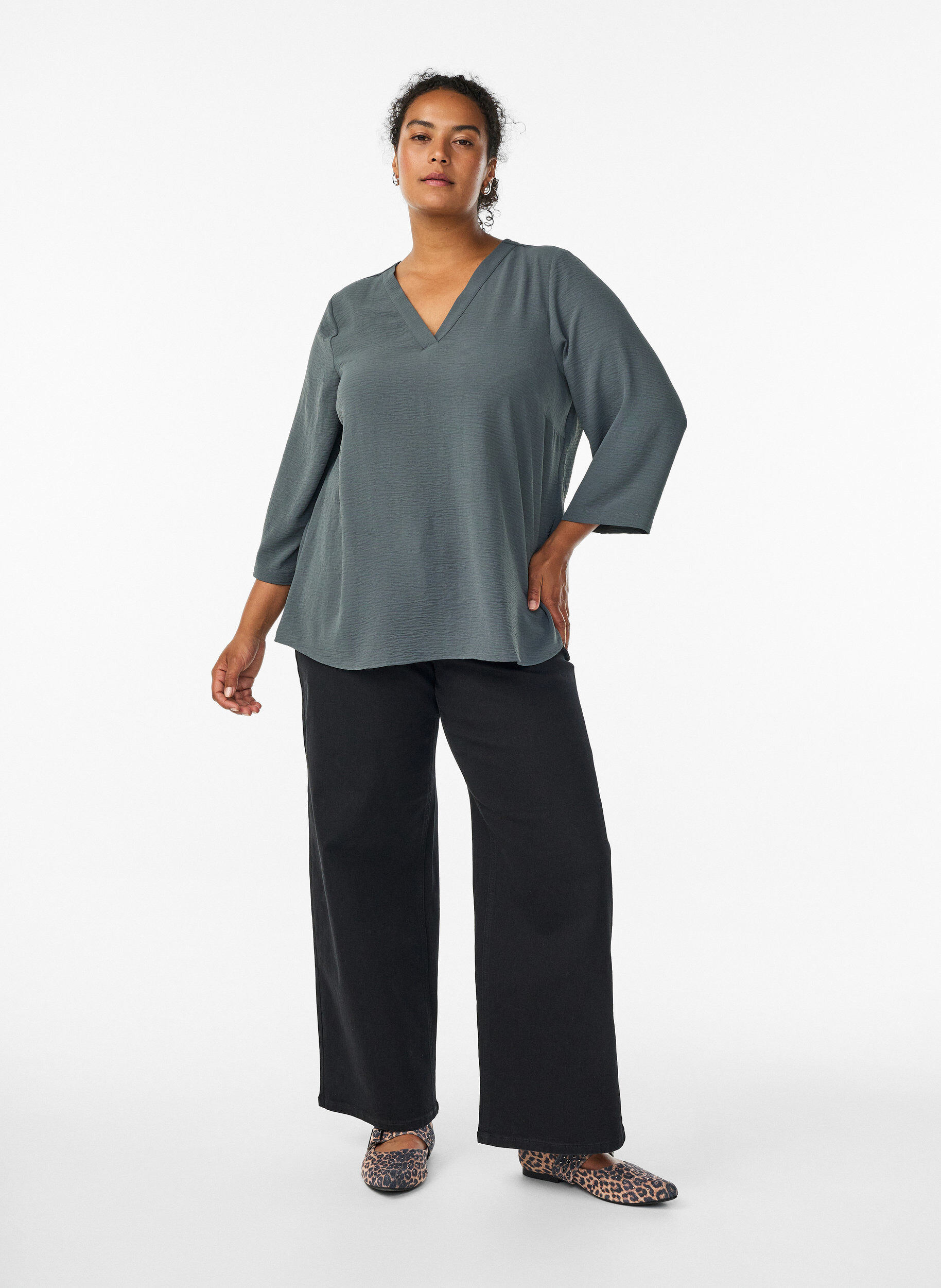 Zizzi FLASH - Bluse med 3/4 &aelig;rmer, Gr&oslash;n, Model image number 1