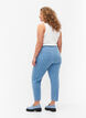 Mille mom fit jeans med print, Light blue denim, Model image number 1