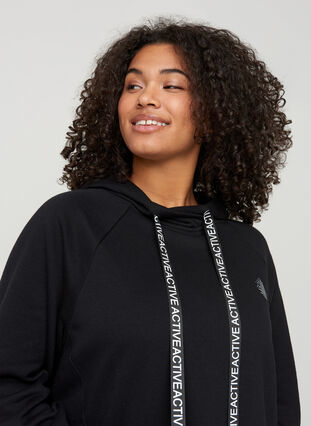 Sweatshirt med lomme og hætte, Black, Model image number 2
