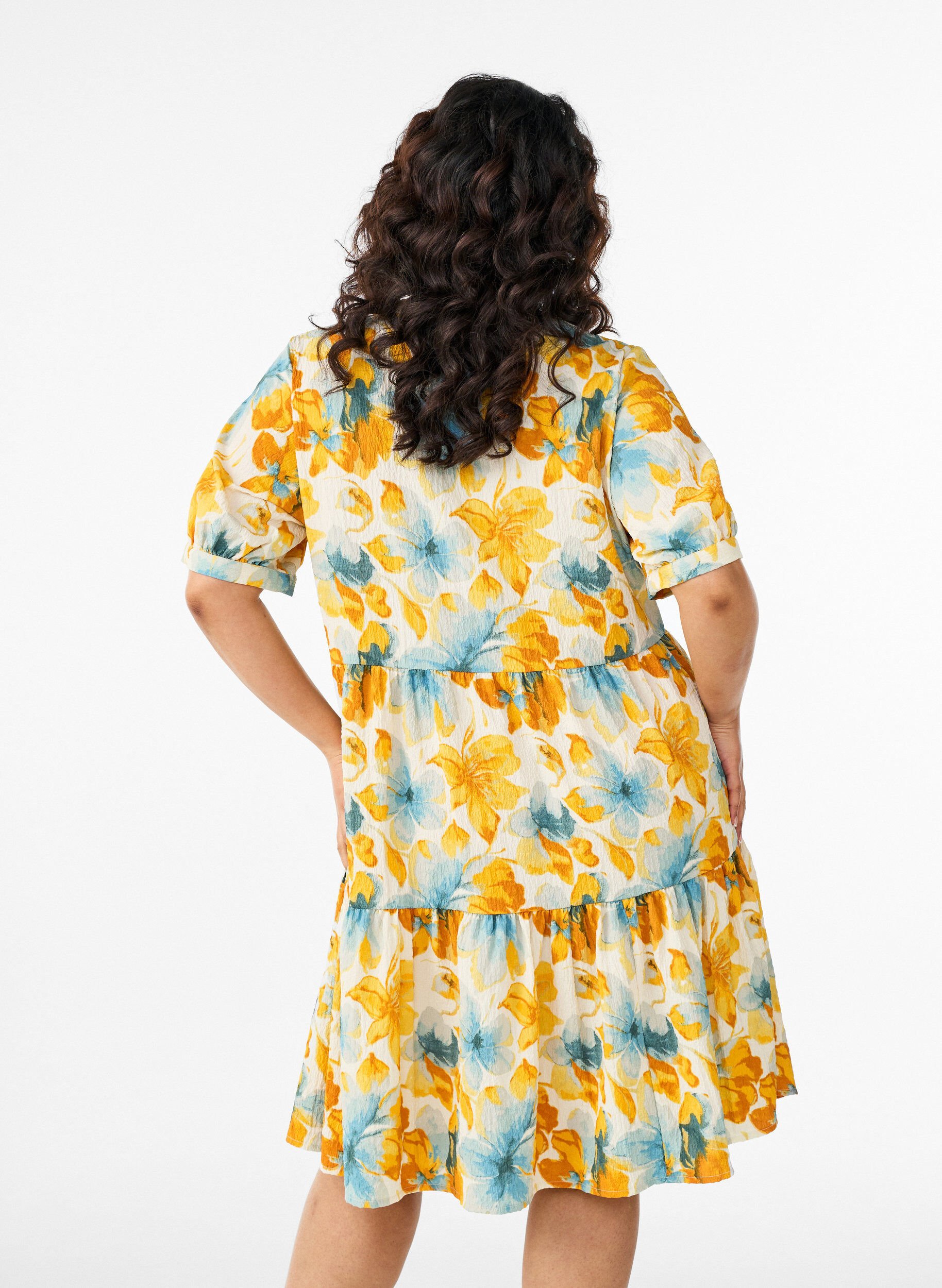 ZizziKort kjole med A-facon, Gul, Model image number 2