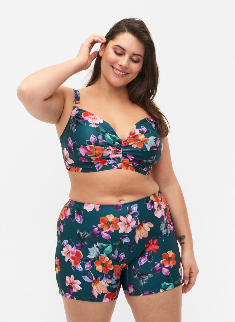 Badeshorts med blomsterprint, Meave Print, Model image number 0