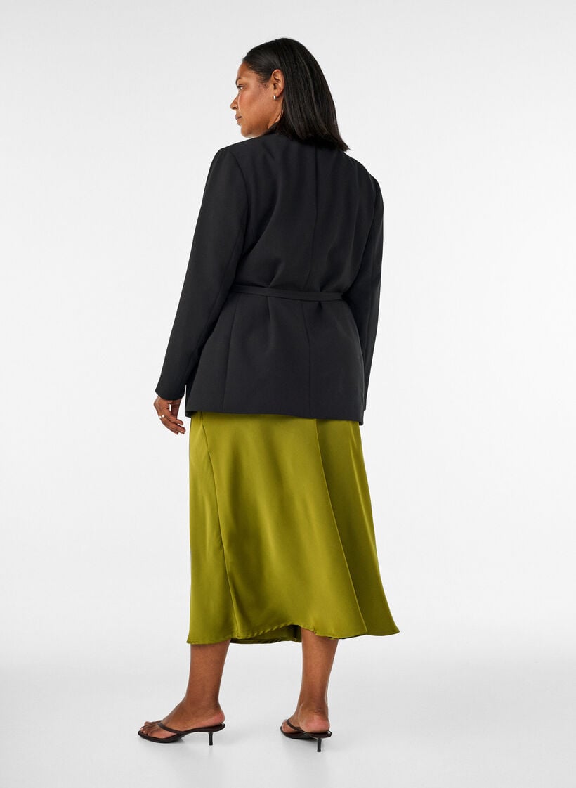 Satin midi-nederdel, Gr&oslash;n, Model