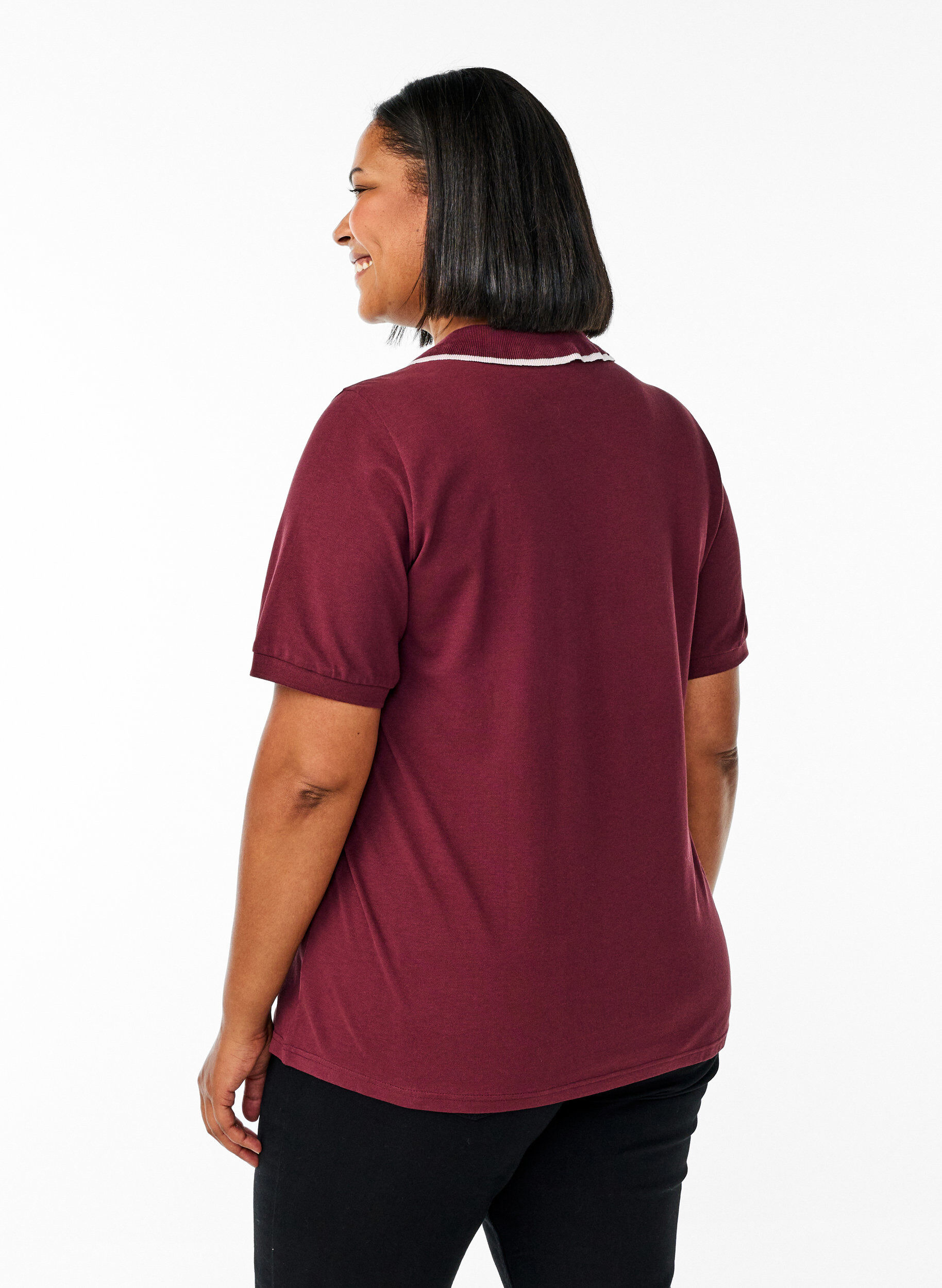 Zizzi Poloshirt med rhinsten knapper og fl&aelig;sedetalje, R&oslash;d, Model image number 2