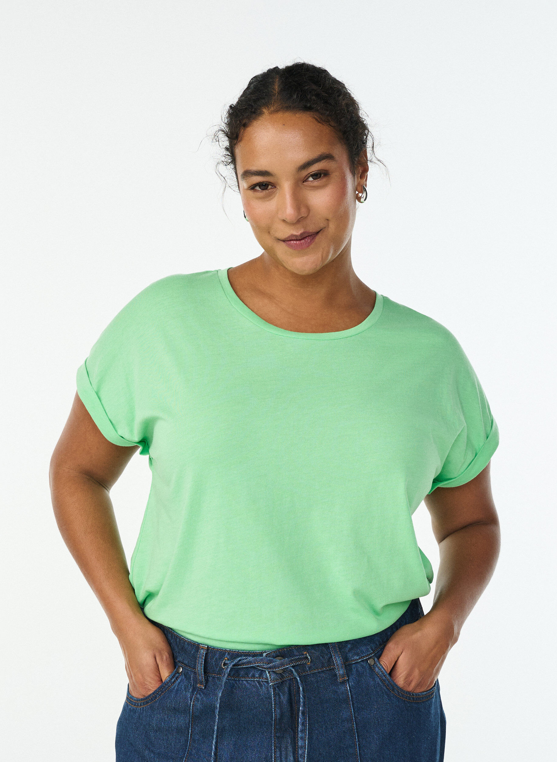 ZizziKort&aelig;rmet t-shirt i bomuldsblanding, Gr&oslash;n, Model image number 0