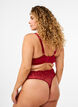 G-streng i microfiber med blonder, R&oslash;d, Model image number 1