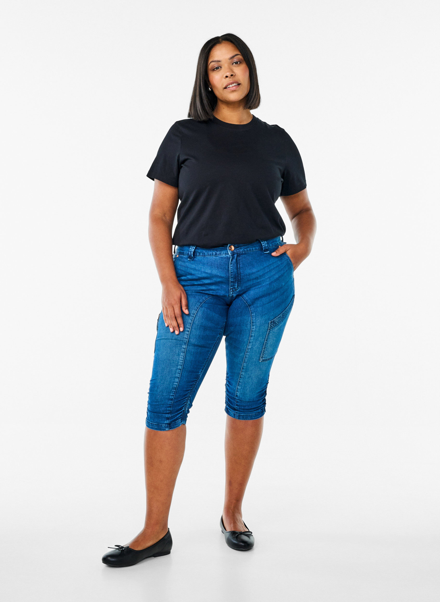 Slim fit capri jeans med lommer, Bl&aring;, Model