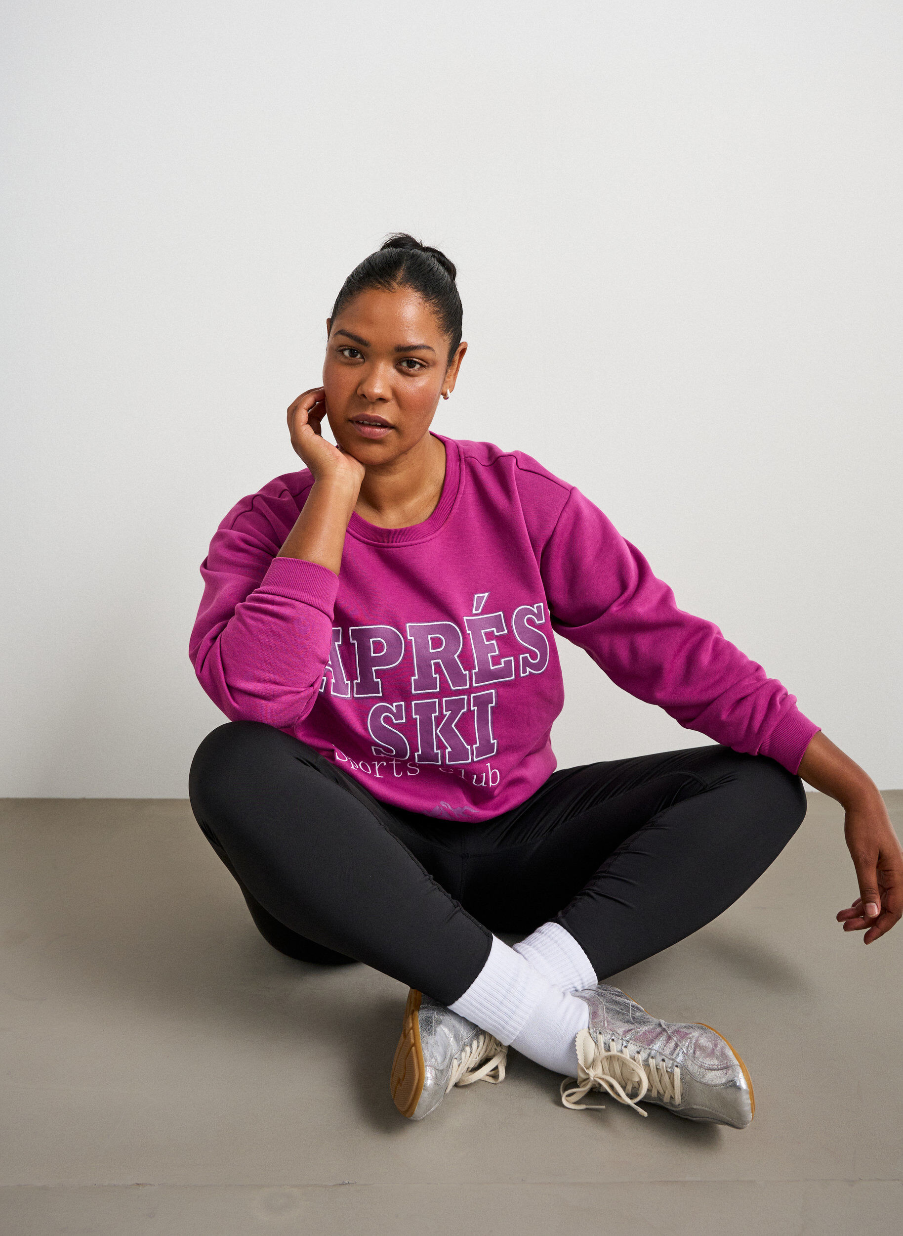 Sweatshirt med tekstprint, Lilla, Model