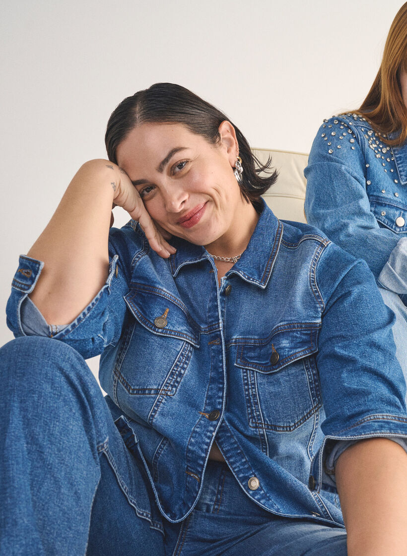 Denimjakke med et klassisk snit, Bl&aring;, Image image number 0