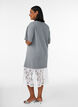 L&oslash;s T-shirtkjole med blondekant, Gr&aring;, Model image number 1