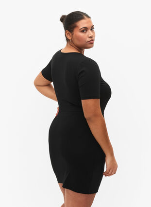 Kort kjole med udskåret parti, Black, Model image number 1