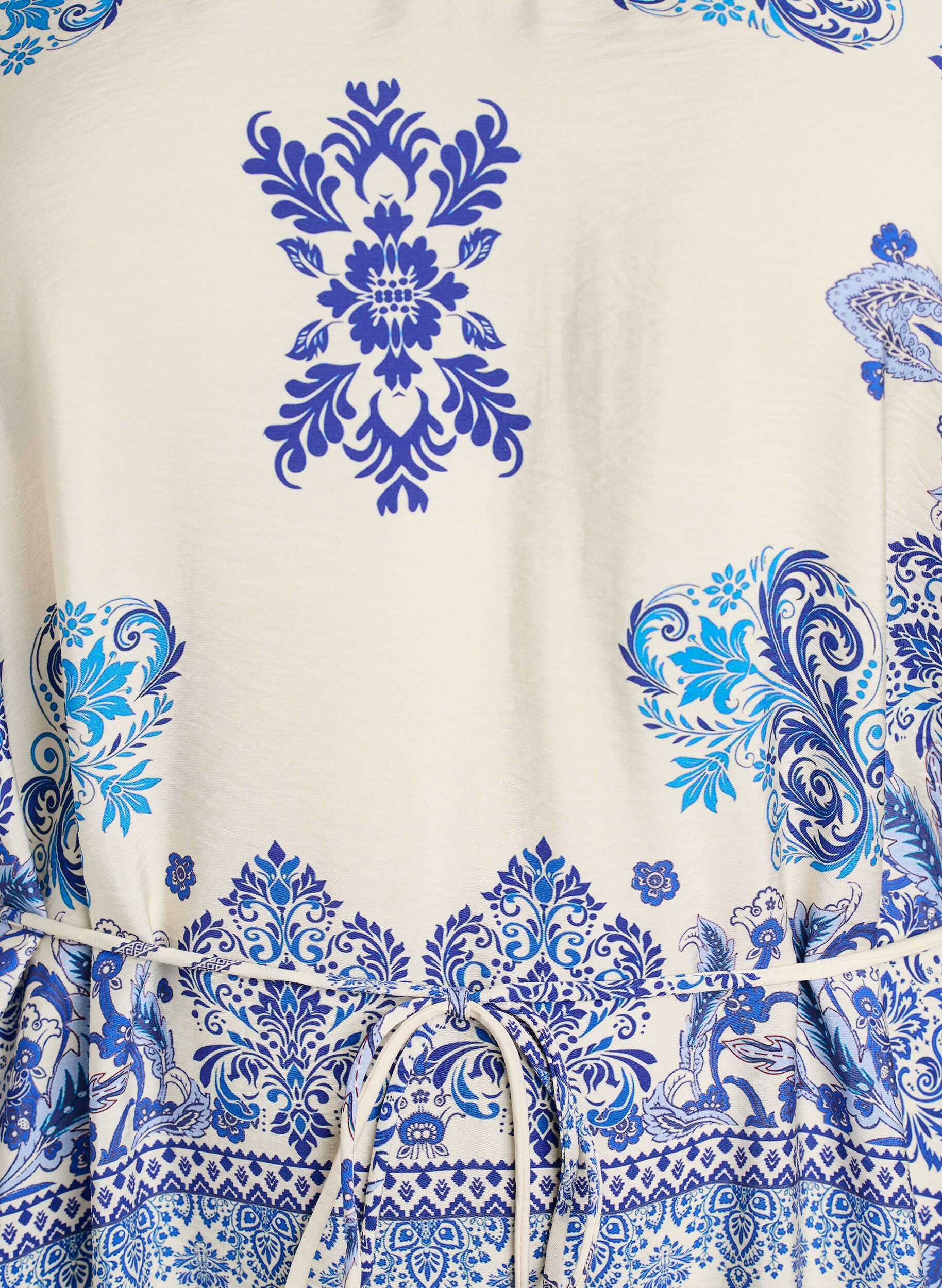 Zizzi M&oslash;nstret midikjole i viskose med bindeb&aring;nd, Bl&aring;, Packshot image number 2