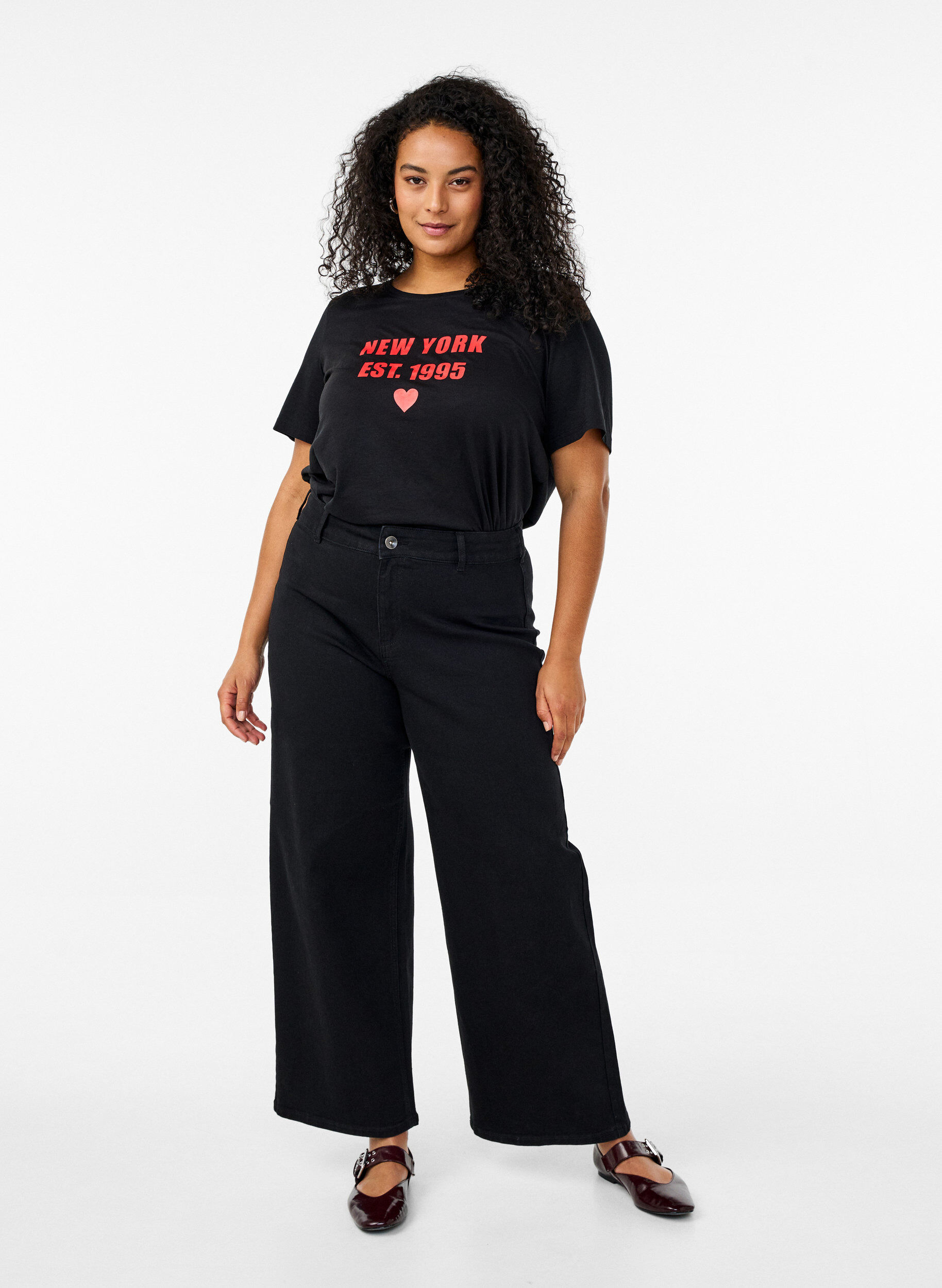 Zizzi FLASH - T-shirt med motiv, Sort, Model image number 1