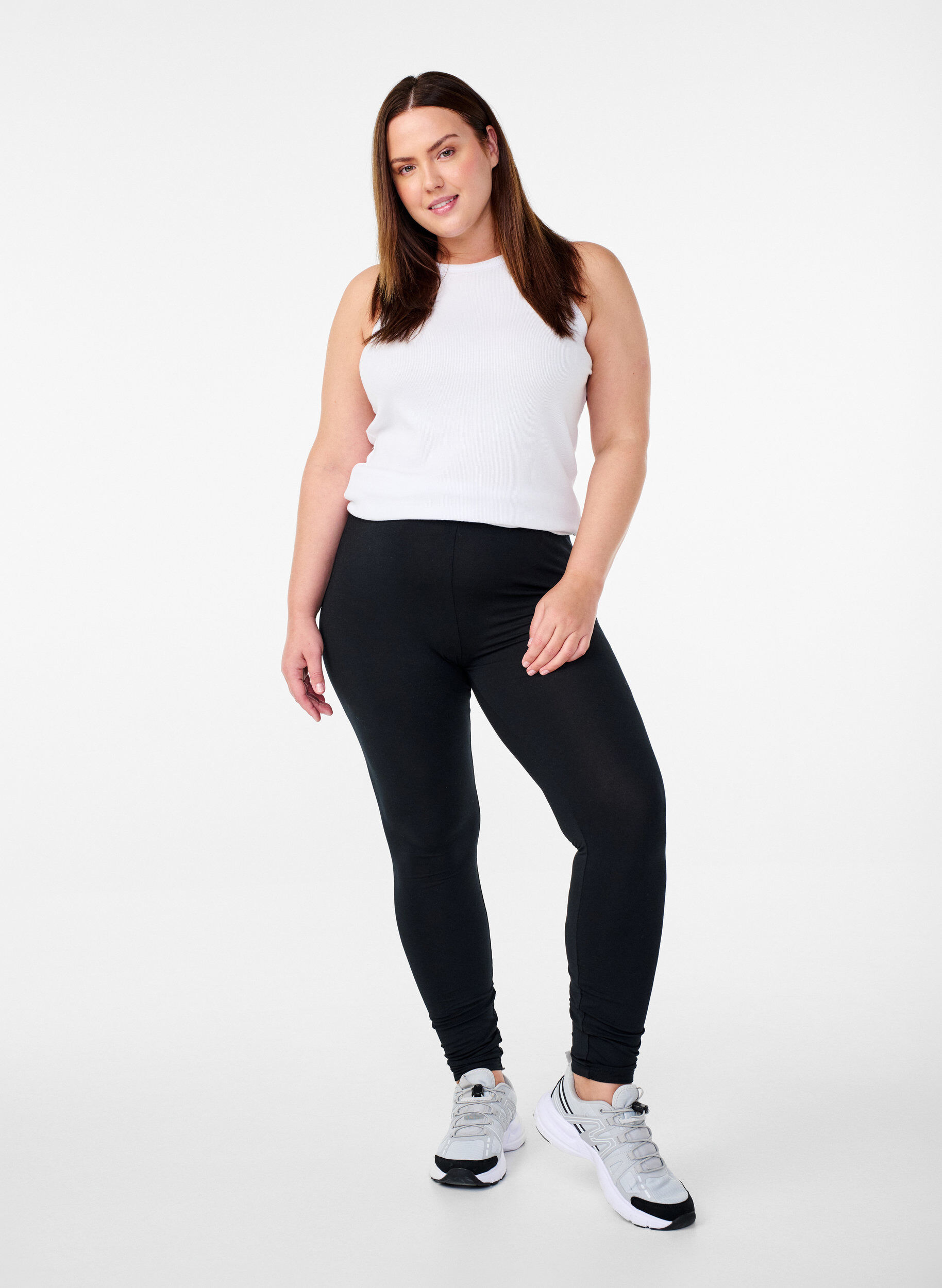 ZizziBasis leggings med ekstra l&aelig;ngde, Sort, Model image number 1