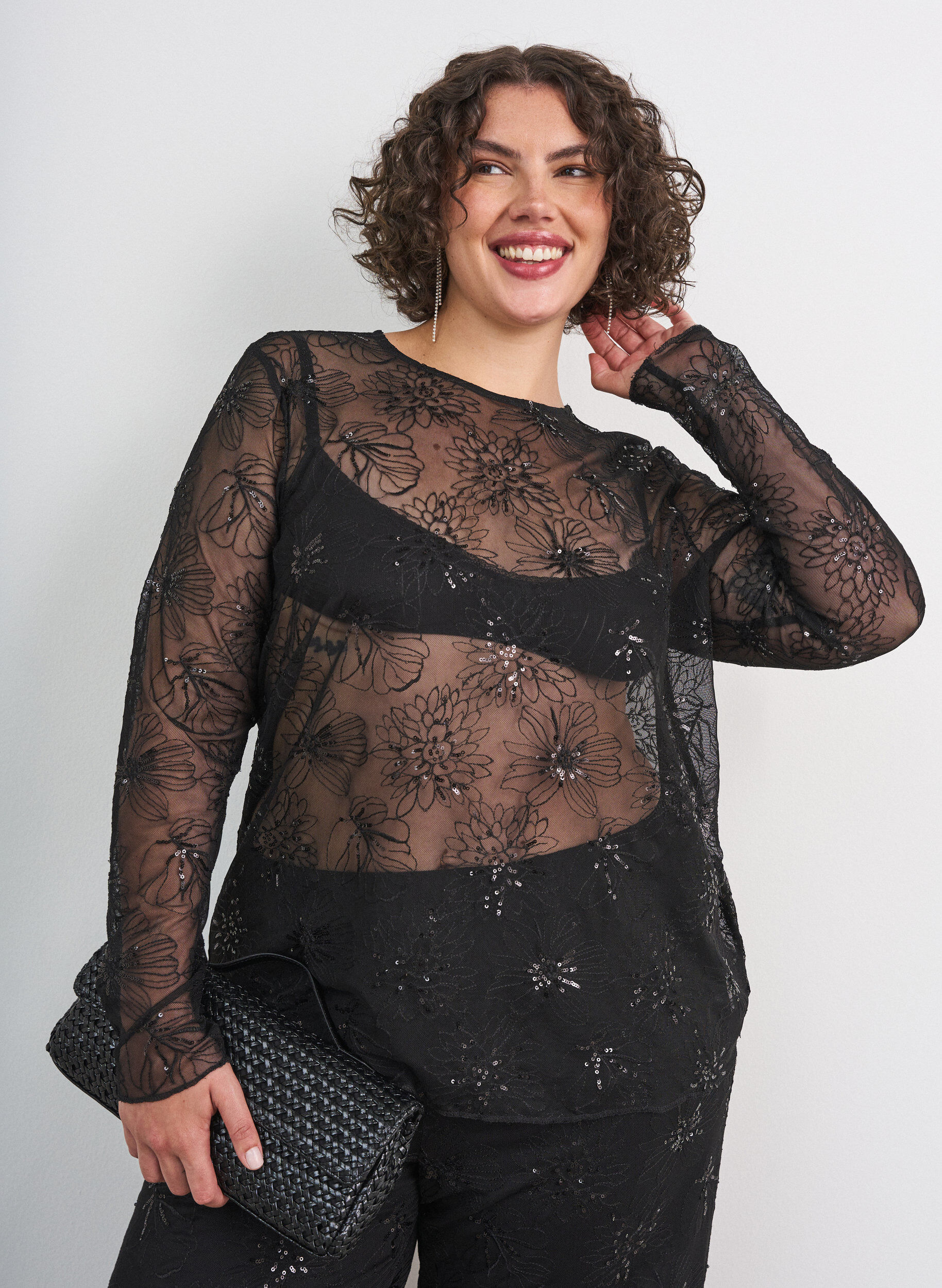 ZizziMeshbluse med blomster og pailletter, Sort, Model image number 0