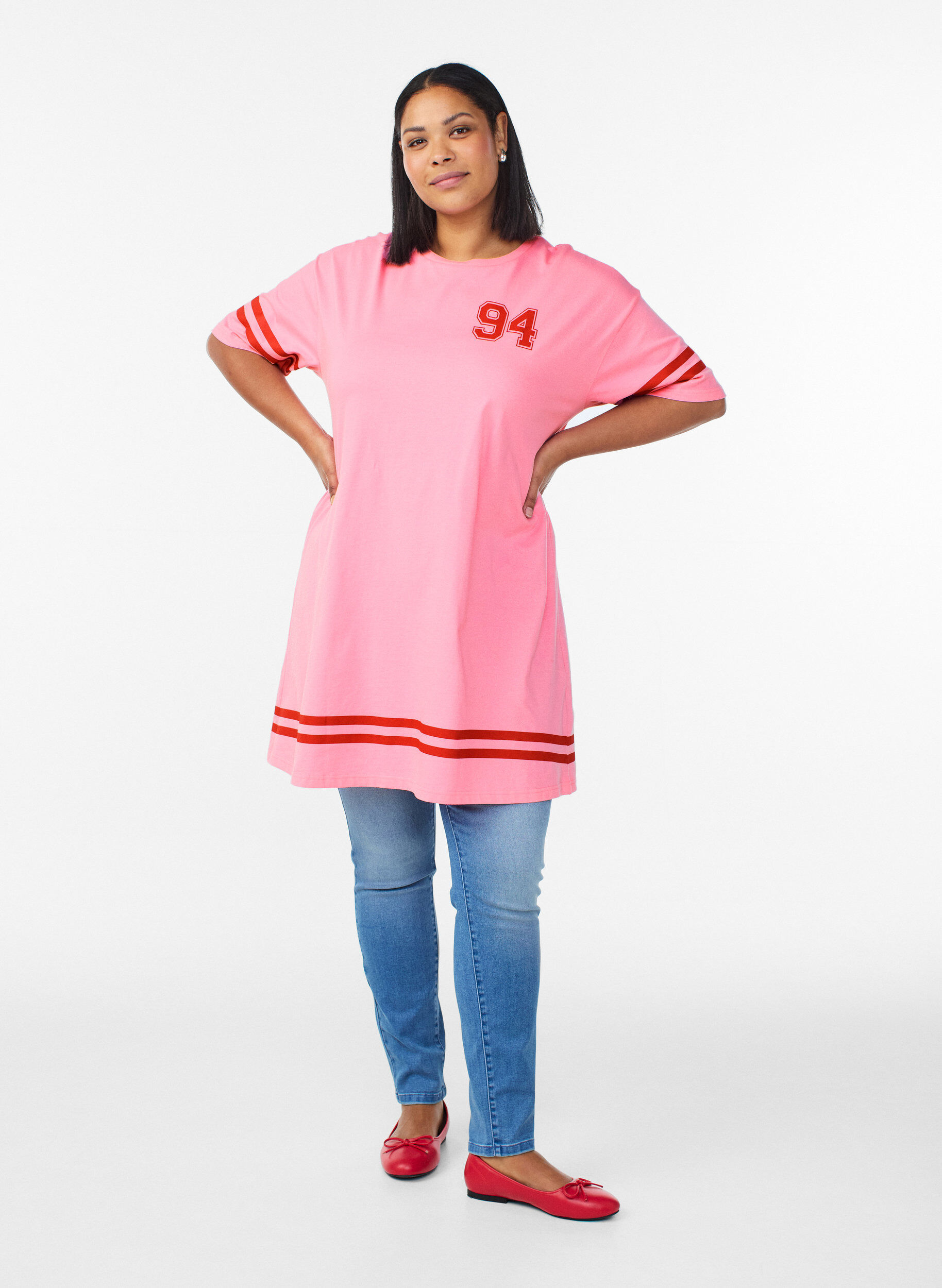 ZizziKort t-shirtkjole med sporty detaljer, Lyser&oslash;d, Model image number 1