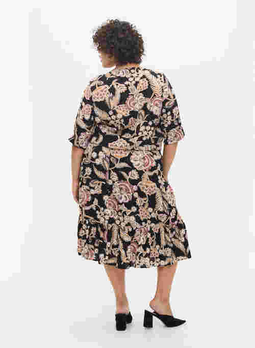 Printet viskose nederdel med flæsekant