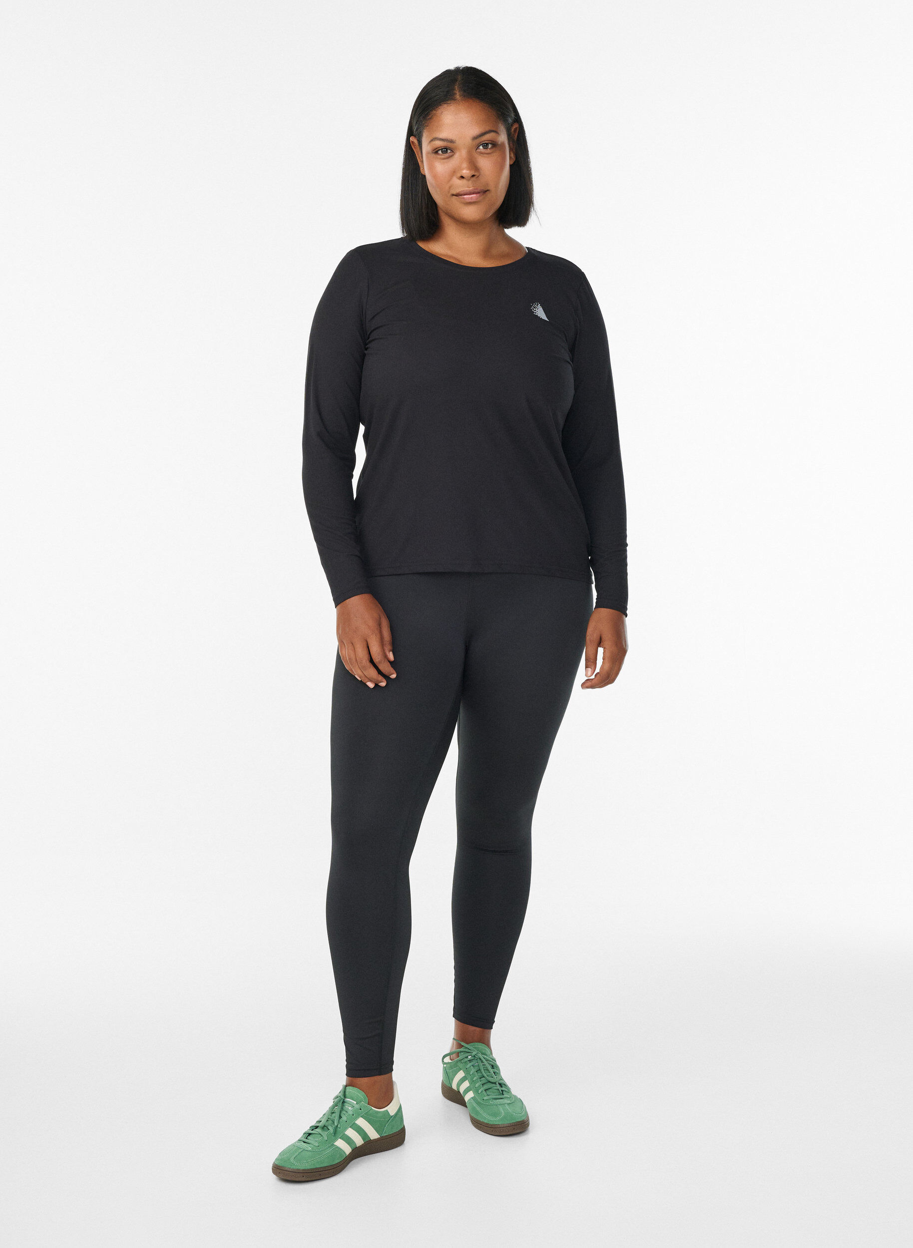 ZizziTr&aelig;ningsbluse med lange &aelig;rmer, Sort, Model image number 1