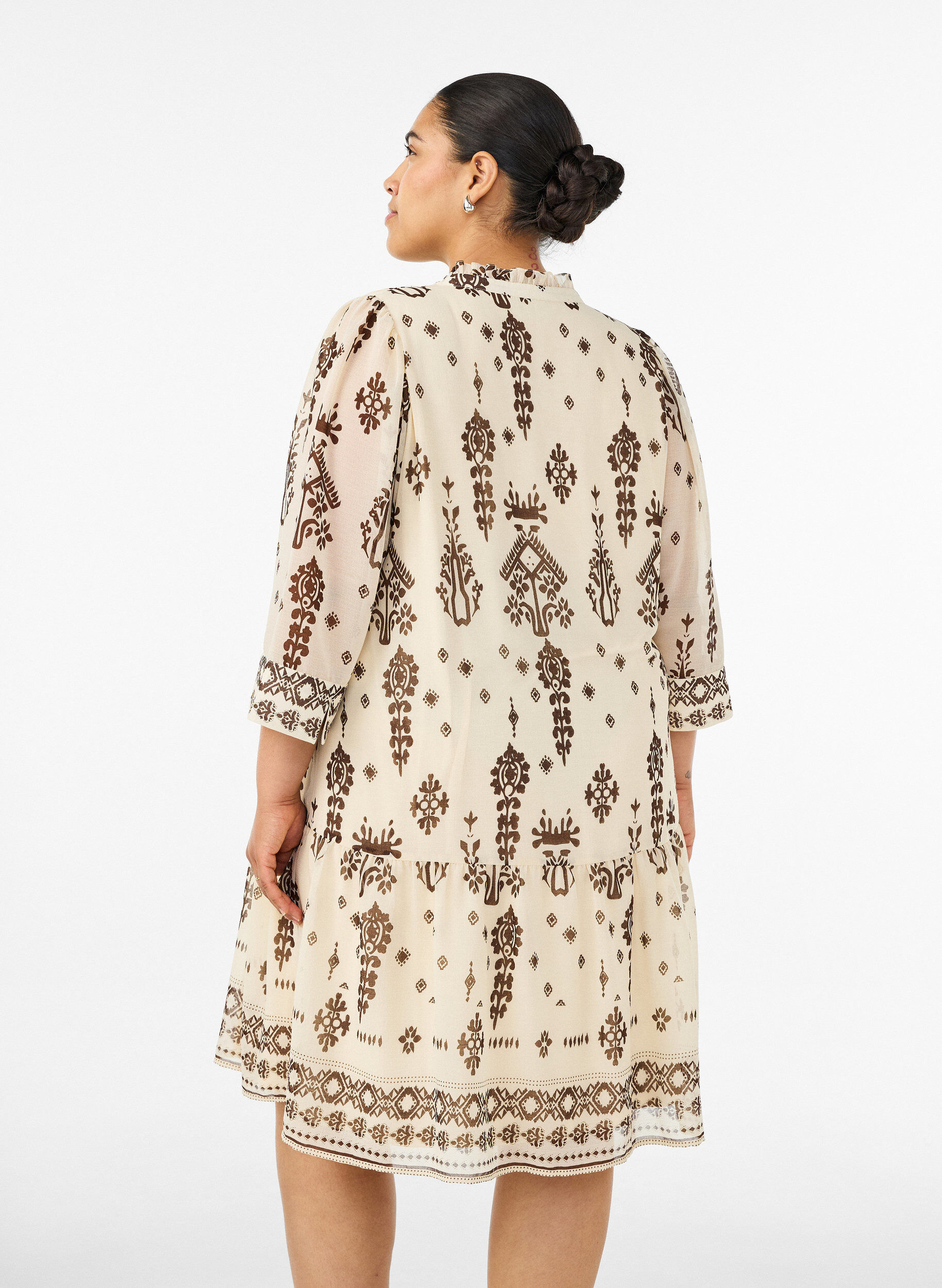 ZizziKjole med ornamentprint og fl&aelig;sekrave, Beige, Model image number 2