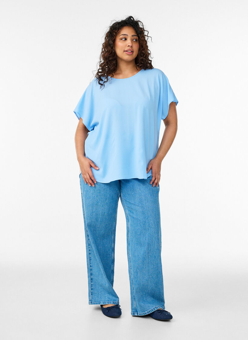 Bluse med korte &aelig;rmer og rund halsudsk&aelig;ring , Bl&aring;, Model image number 1