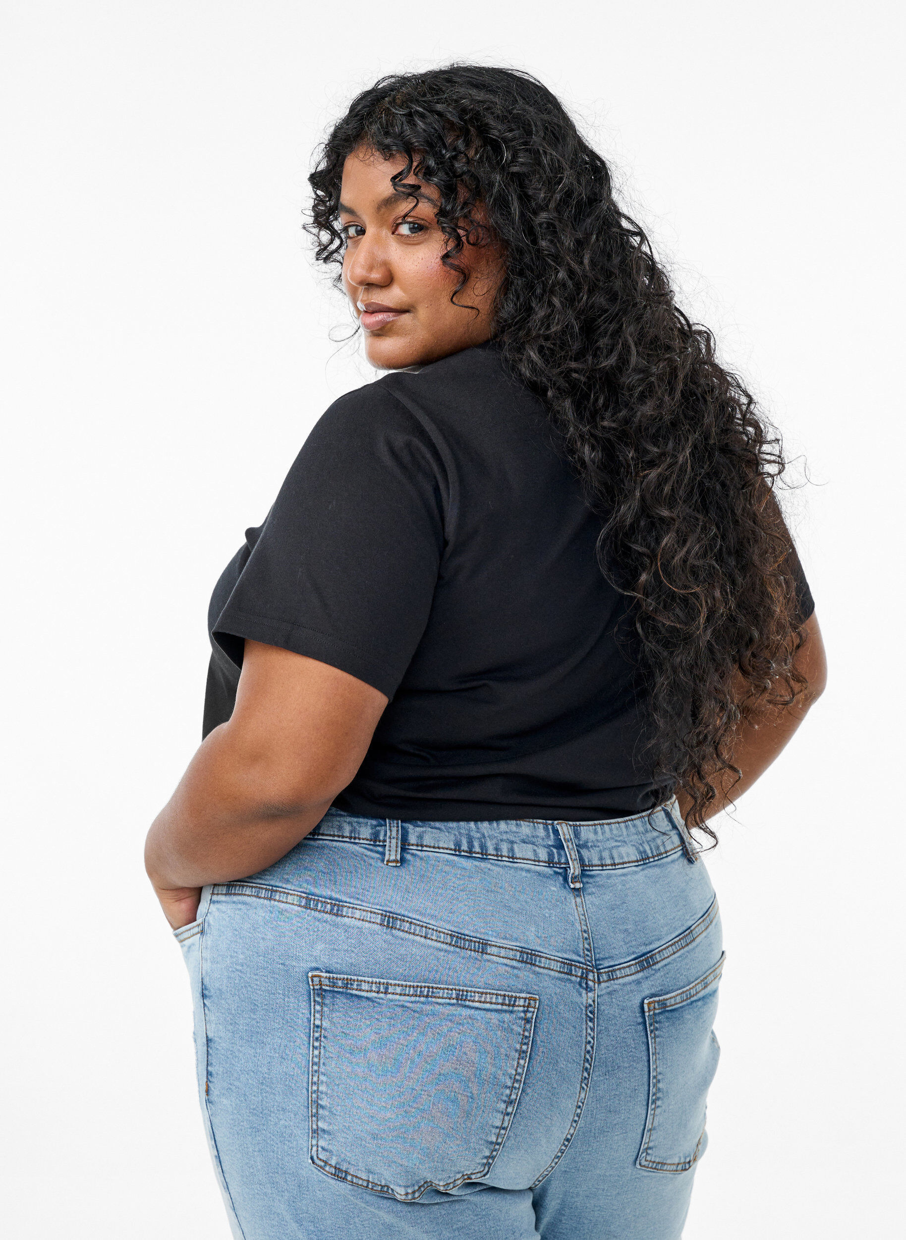 Zizzi T-shirt med dekorative detaljer , Sort, Model image number 2