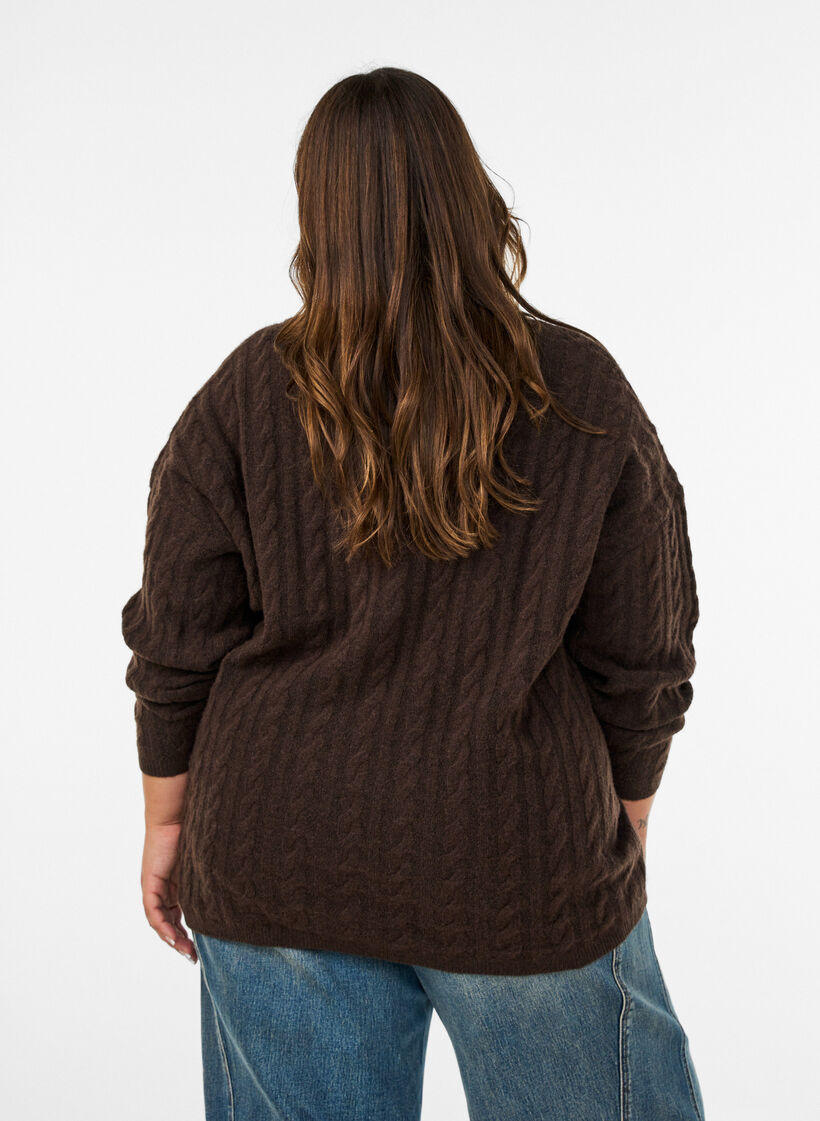 Strikbluse med kabelstrik og V-udsk&aelig;ring, Brun, Model image number 2