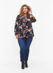 Langærmet bluse med flæser, Black Flower AOP, Model image number 2